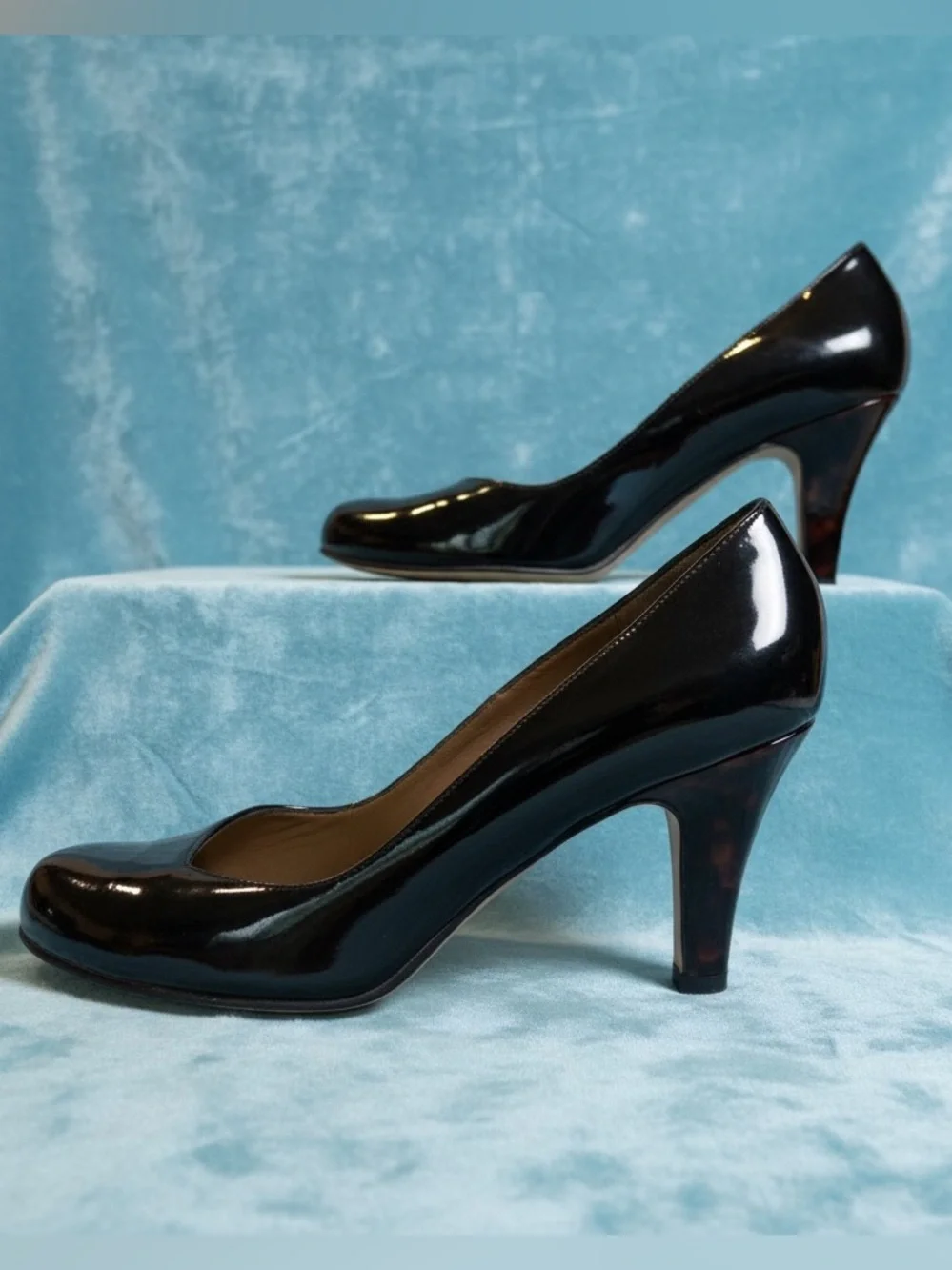 Hand Made In Italy Patent Leather Pumps. EU 39 3” Tortoise shell heels Anyi Lu